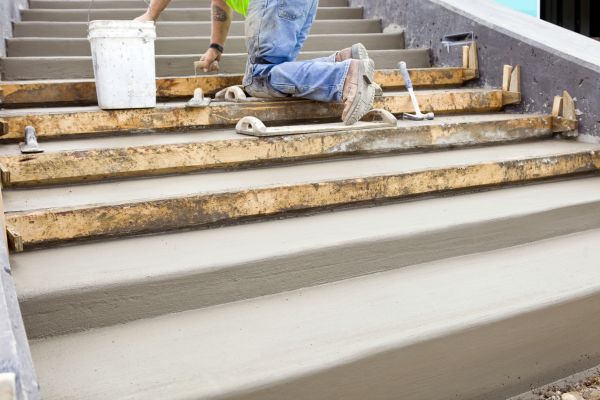 Concrete Steps Pouring in Hayden