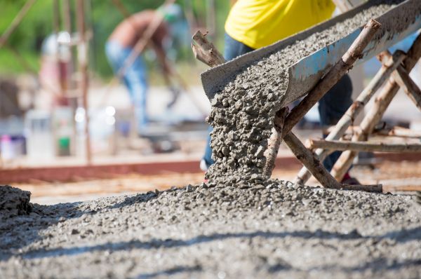 Backyard Concrete Pouring in Hayden